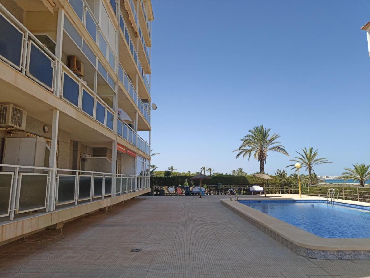 Torrevieja Junto Cala Ferris Apartment Luaran gambar
